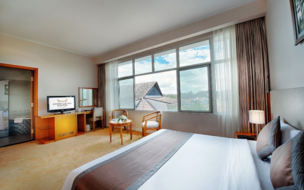 Mường Thanh Holiday Đà Lạt - Deluxe King